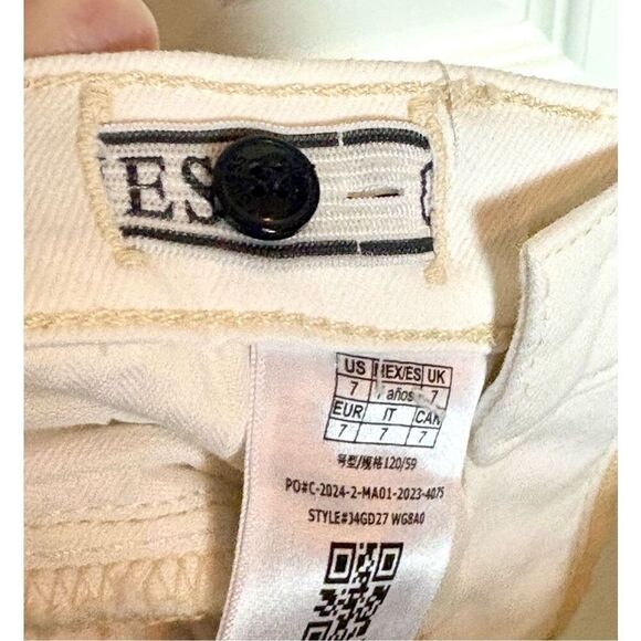 GUESS KIDS - NWT - Girls Sz 7 - White Denim Shorts with Sparkly Rhinestones - Picture 8 of 15